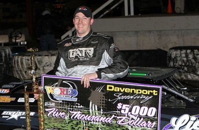 Chad Simpson picked up $5,000 at Davenport. (mikerueferphotos.photoreflect.com)