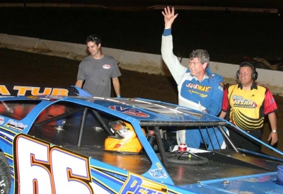 Frye waves to the Batesville crowd. (Ron Mitchell)