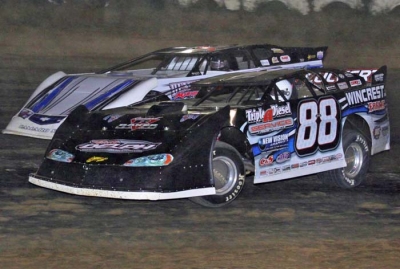 Wendell Wallace (88) heads for victory at Beebe. (Woody Hampton)