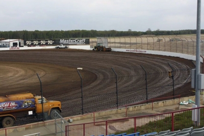 The new wall in turns one and two at Lucas Oil Speedway. (cbracephotos.com)