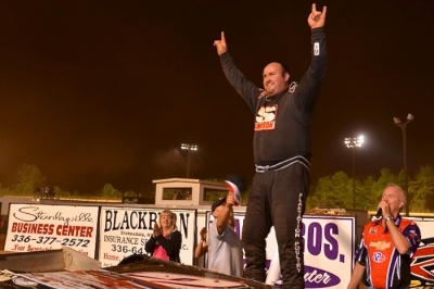 Dennis Franklin celebrates at 311 Motor Speedway. (Gary Laster)