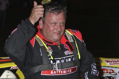Don O'Neal gives his $5,000 victory a thumbs up at Florence. (Jeremey Rhoades)