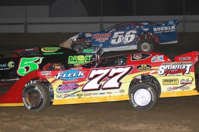 Jeff Aikey (77) heads for his series-leading 56th career Deery Brothers Summer Series victory. (actiontrackphotos.com)