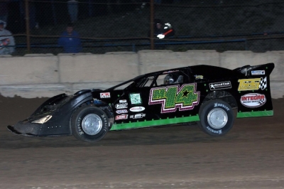 Brandon Thirlby heads for his third Michigan Dirt Cup victory and the series title. (Jim DenHamer)