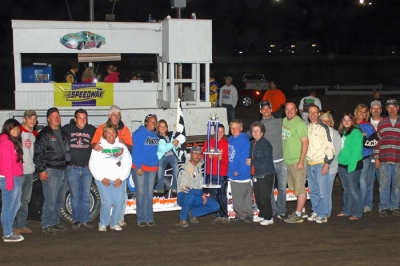 Steve Shannon and his extended family celebrate an emotional victory. (Jeff Hall)