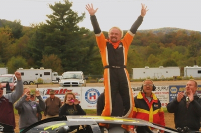 Rich Gardner emerges victorious at McKean County Raceway. (Joe Nowak)