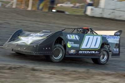 Jesse Stovall heads for victory at Caney Valley. (finishlinephoto.smugmug.com)