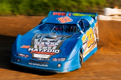 Chris Meadows tunes up before his $2,000 Beckley victory. (peepingdragonphotography.com)