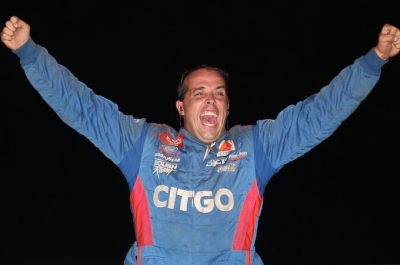 Jesse Stovall celebrates his first 2013 victory. (cbracephotos.com)