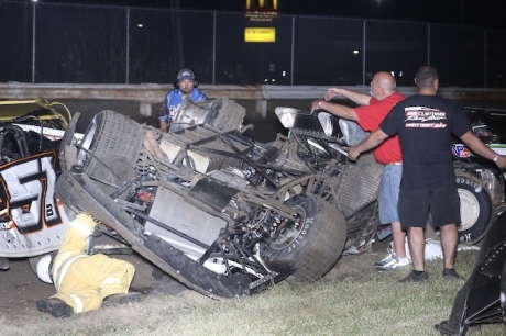 The work to clean up Knox County's lap-seven pileup. (brendonbauman.com)