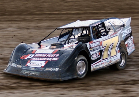 Cory Dumpert captured his third IMCA crown. (Susan Karmazin)