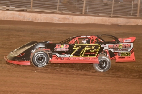 Michael Norris at Lernerville. (Howie Balis)