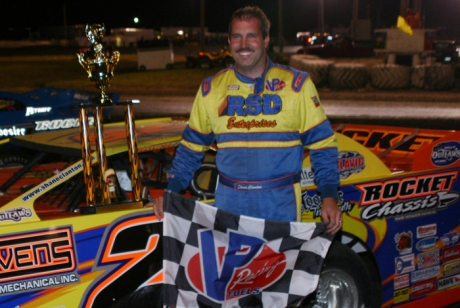 Shane Clanton collected $20,000 at Farmer City. (Jim DenHamer)