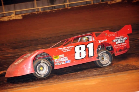 Ricky Ingalls races to victory at Lone Star. (Mike Kirby)