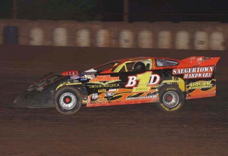 Bobby Powell heads for Tri-City's victory lane. (Todd Battin)