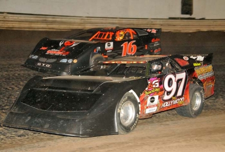 Greg Walters (97) heads for the front at Willamette. (Steve Reeck)