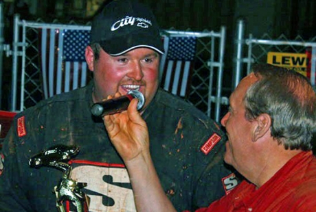 Dennis Franklin in victory lane at I-77. (Gary Laster)