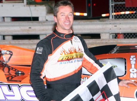 Eckert won an unsanctioned event at Williams Grove in April. (Barry Lenhart)