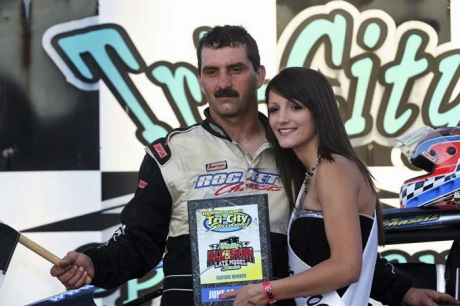 Robbie Blair was declared Super and Crate Late Model champion at Tri-City. (Todd Battin)