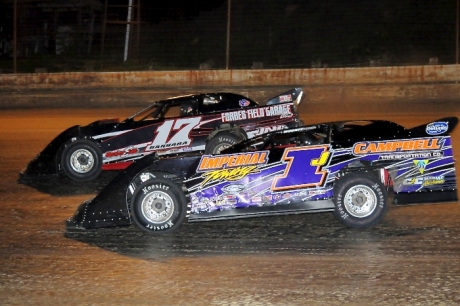 Keith Barbara (17) makes the winning pass on Davey Johnson (1j). (Jason Shank)