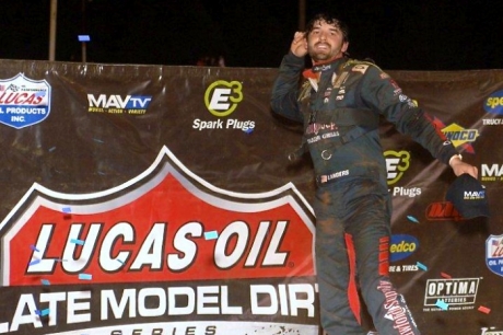 Jared Landers celebrates his $10,000 victory at Lone Star. (Alton Cotton)