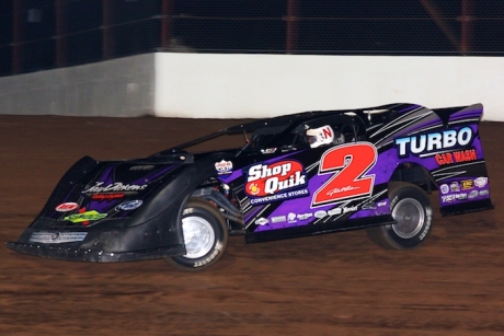 John Anderson heads for his 25th career MLRA victory. (Ron Mitchell)