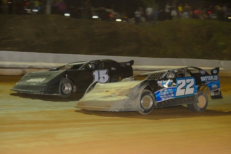 Matt Parks (15) holds off Gregg Satterlee (22) at Bedford. (wrtspeedwerx.com)