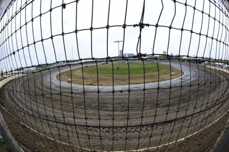 Farmer City Raceway's 2012 season ended early. (Mike Musslin)