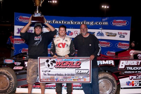 Chris Ferguson won a Friday semifeature at Beckley. (peepingdragonphotography.com)