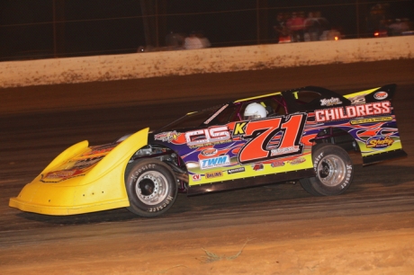 Don O'Neal heads for victory in a Childress Racing No. 71. (foto-1.net)