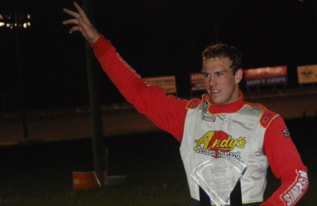 Jeremy Payne in victory lane. (DirtonDirt.com)