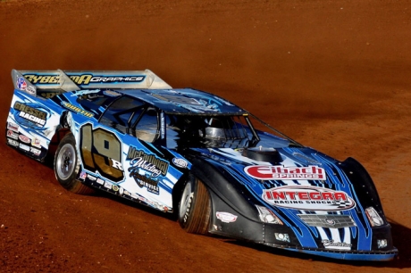 Ryan Gustin notched his first Late Model victory in Springfield, Mo. (Ron Mitchell)