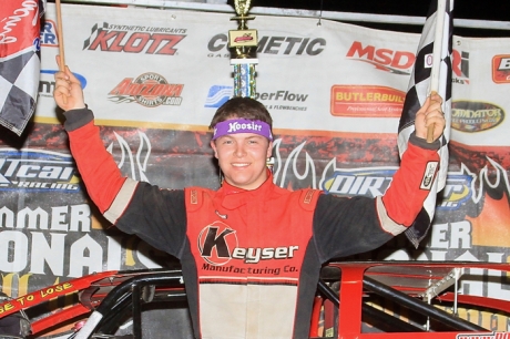 Bobby Pierce celebrates his second Summernationals victory. (stlracingphotos.com)