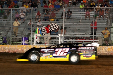 Chris Simpson takes the checkers. (buckmonsonphoto.com)