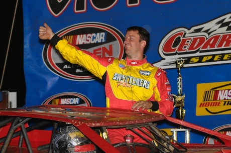 Tim McCreadie emerges after winning the dash. (chrisburback.com)