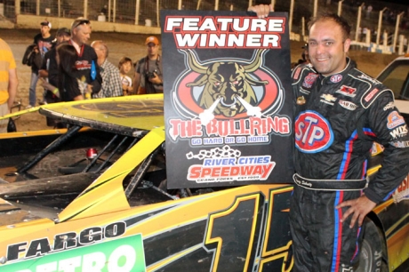 Donny Schatz won his first NLRA feature. (rickrea.com)