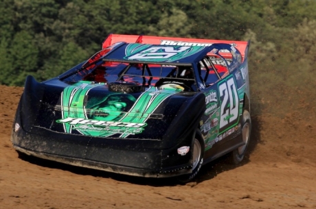 Jimmy Owens gets rolling at Attica. (rdwphotos.smugmug.com)