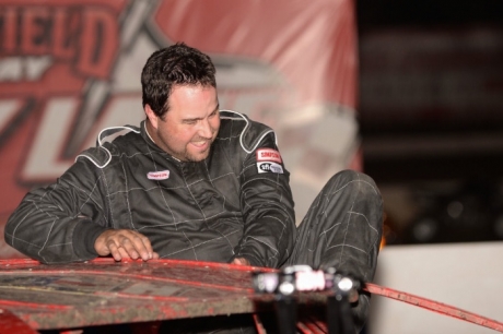 Bobby Hogge IV emerges victorious at Bakersfield. (photofinishphotos.com)