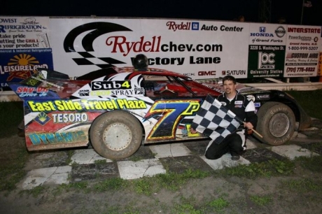 Joey Peterson won his third career NLRA race. (ornesscreations.com)