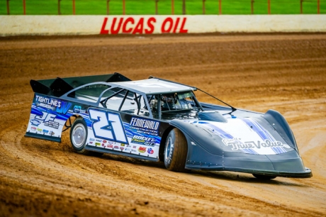 Johnny Fennewald is a back-to-back champion in Wheatland, Mo. (Kenny Shaw)