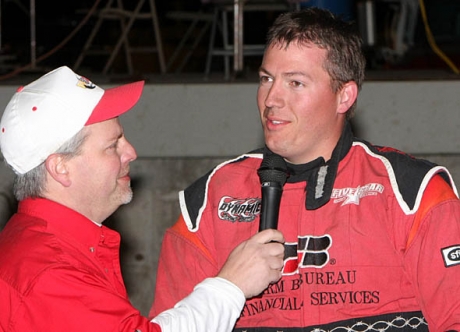 WDRL champ Chad Simpson celebrates. (mikerueferphotos.photoreflect.com)