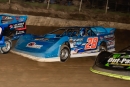 Dennis Erb Jr. (28) battles for the lead Sept. 21 at Peoria (Ill.) Speedway en route to his $5,000 Illinois State Championship victory. (Brian Sharwarko/UAMP Motorsports)